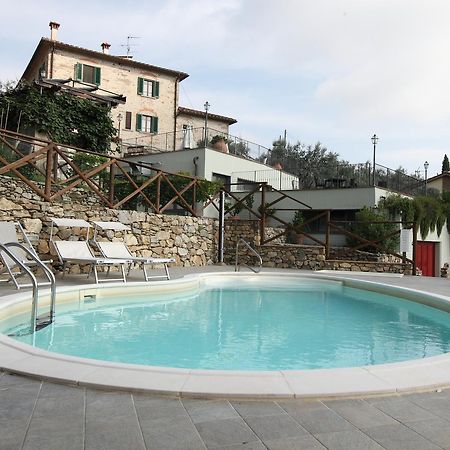 Agriturismo Il Calesse Quarrata Bagian luar foto