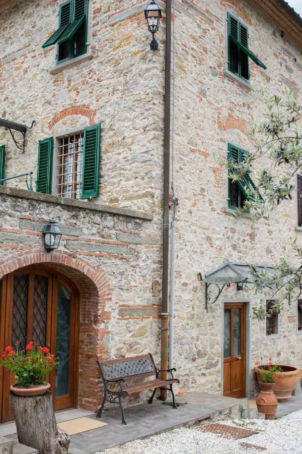 Agriturismo Il Calesse Quarrata Bagian luar foto